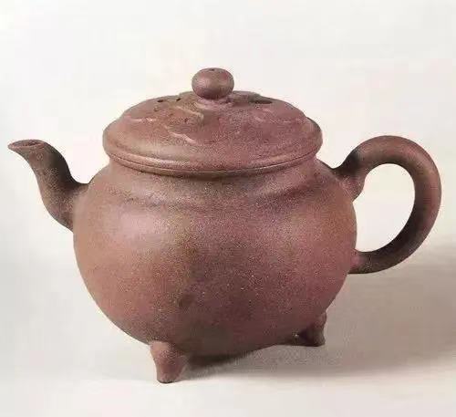 《Purple Clay Teapot: A Shining Pearl in Tea Culture》