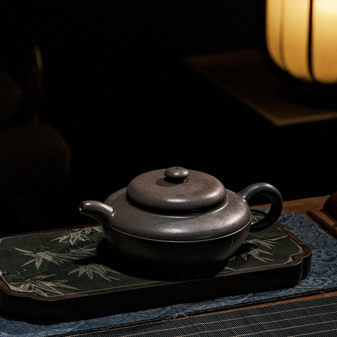 “Daheng “Round-Lined Teapot